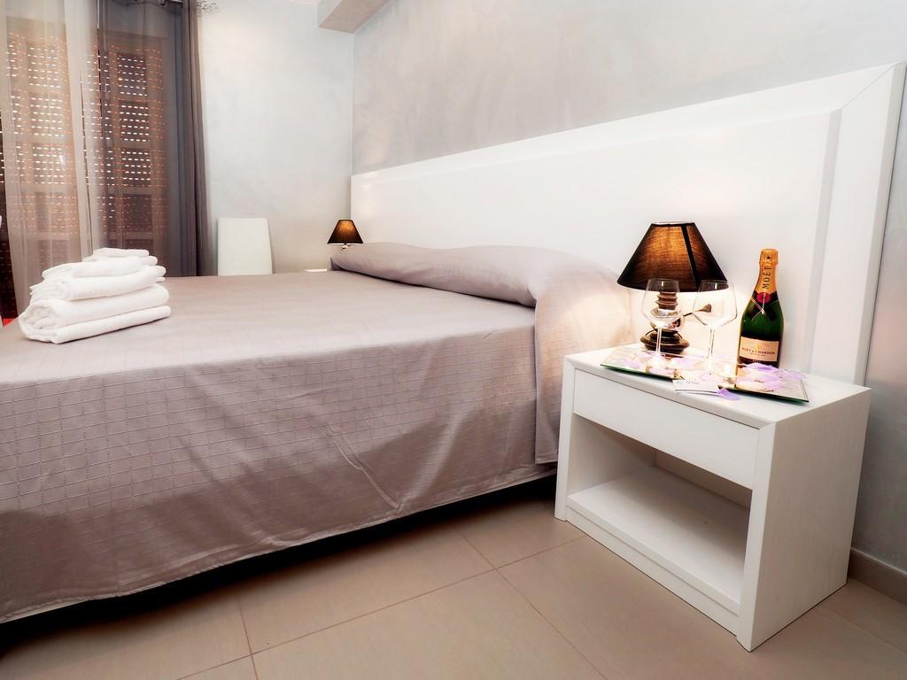 Bed and Breakfast Residenza La Torre Тропея Экстерьер фото